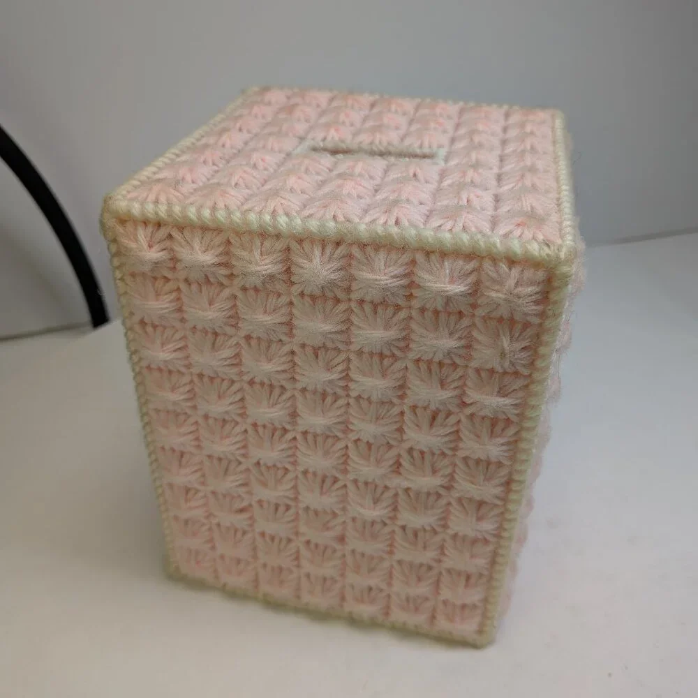 Vintage Pink plastic canvas tissue box cover